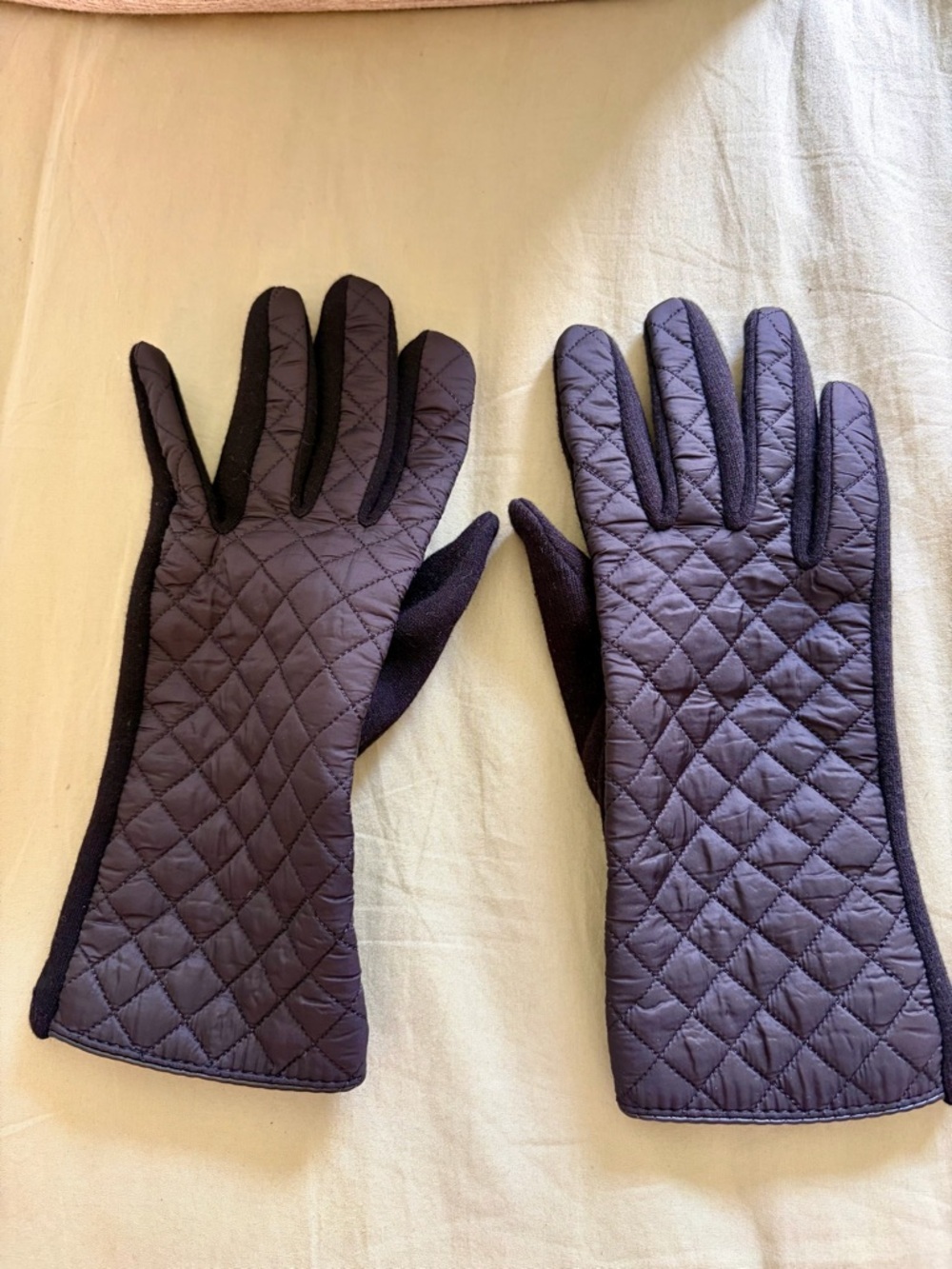 Quilted Women's Gloves